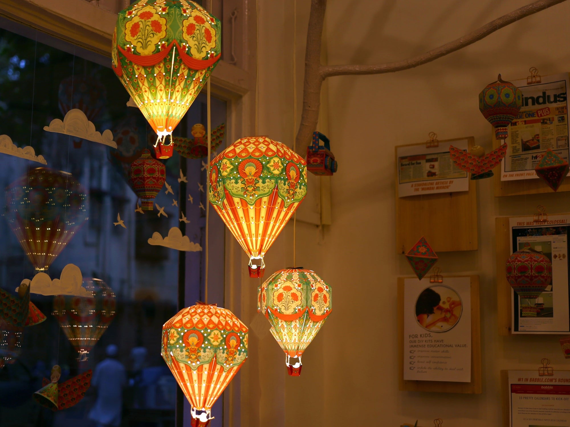 DIY Hot Air Balloon Lamp Shade | Small Red